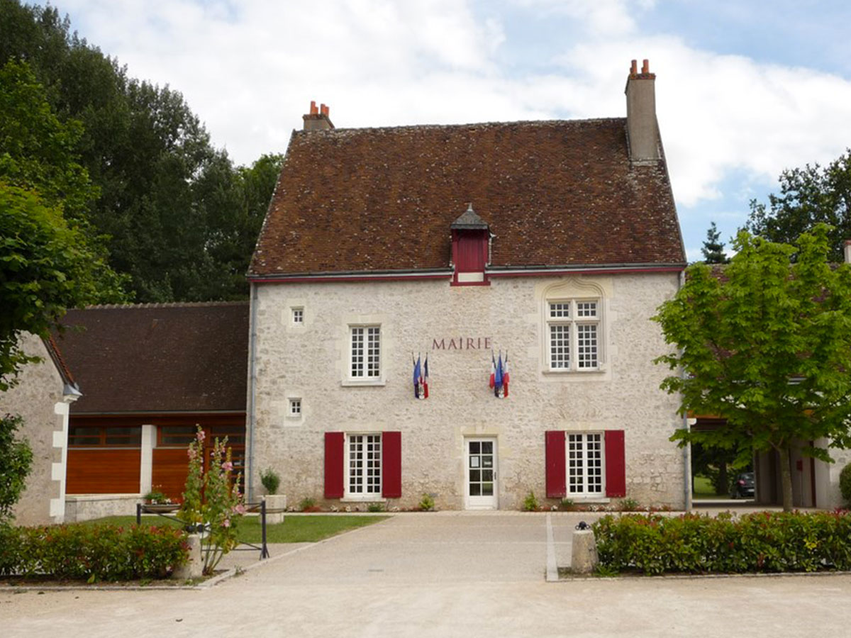 Photo de la mairie de Fougères sur Bièvre