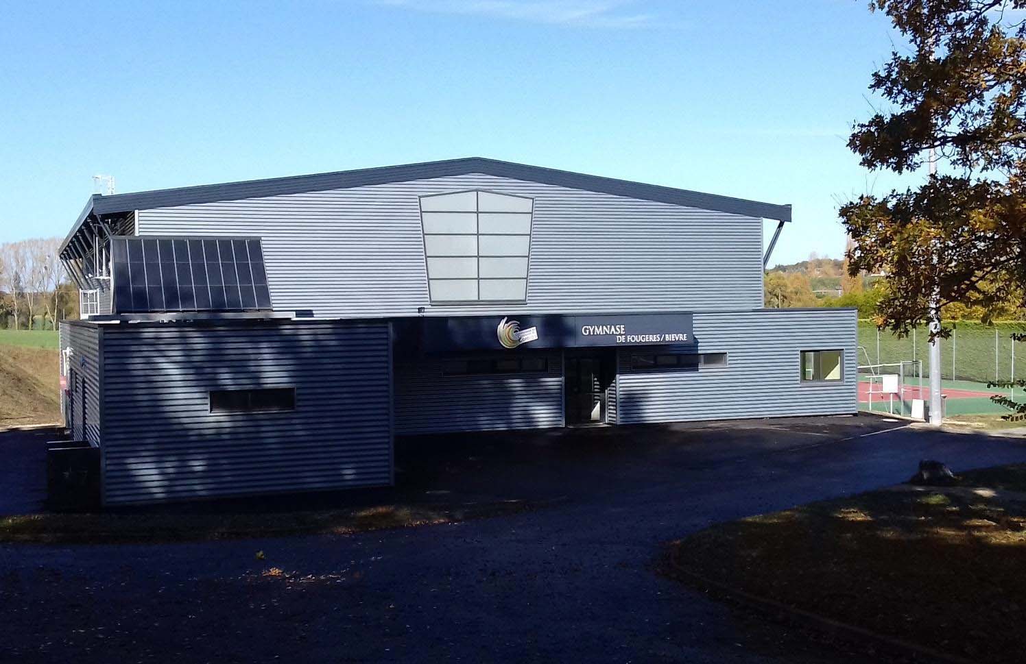 Photo du gymnase de Fougères sur Bièvre